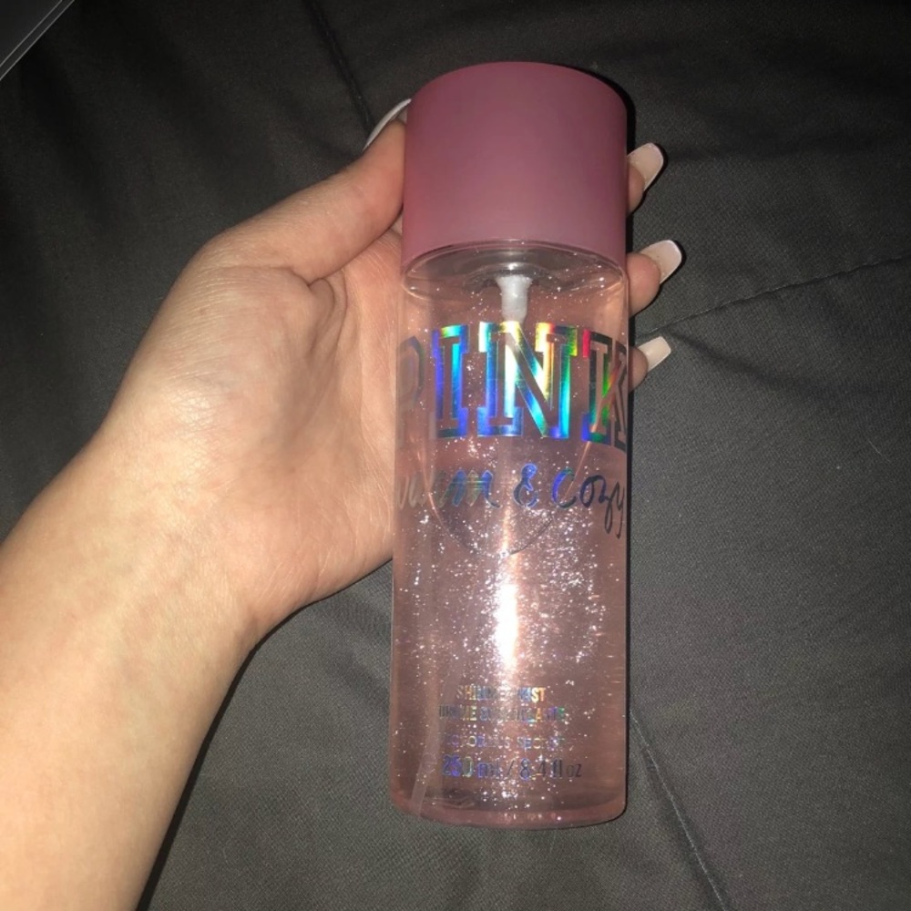 VS PINK BODY SPRAY